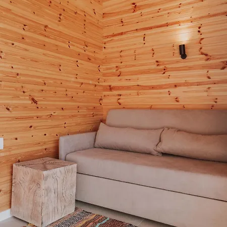Nalu Apartment Lukovë
