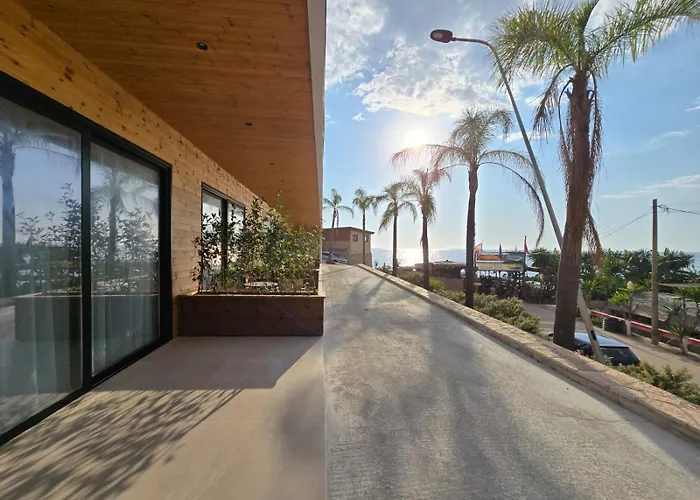 Nalu Apartment Lukove